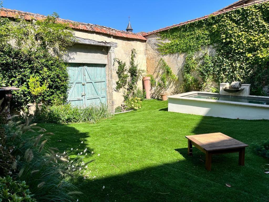 Le Clos De La Cathedrale Bazas Exterior foto